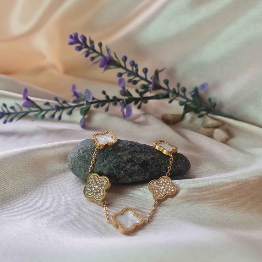 Golden Clover Crystal Bracelet - Image 2